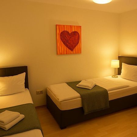 Sunnyhome Monteurwohnungen Und Apartments In Weiden Weiden in der Oberpfalz Eksteriør billede