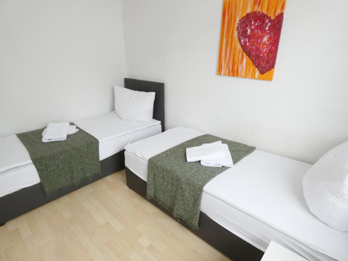 Sunnyhome Monteurwohnungen Und Apartments In Weiden Weiden in der Oberpfalz Eksteriør billede