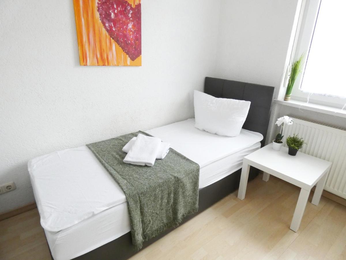 Sunnyhome Monteurwohnungen Und Apartments In Weiden Weiden in der Oberpfalz Eksteriør billede